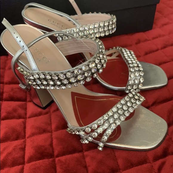 Gucci Bertie Crystal Metallic Leather Sandals - Size 38. - Picture 7 of 12